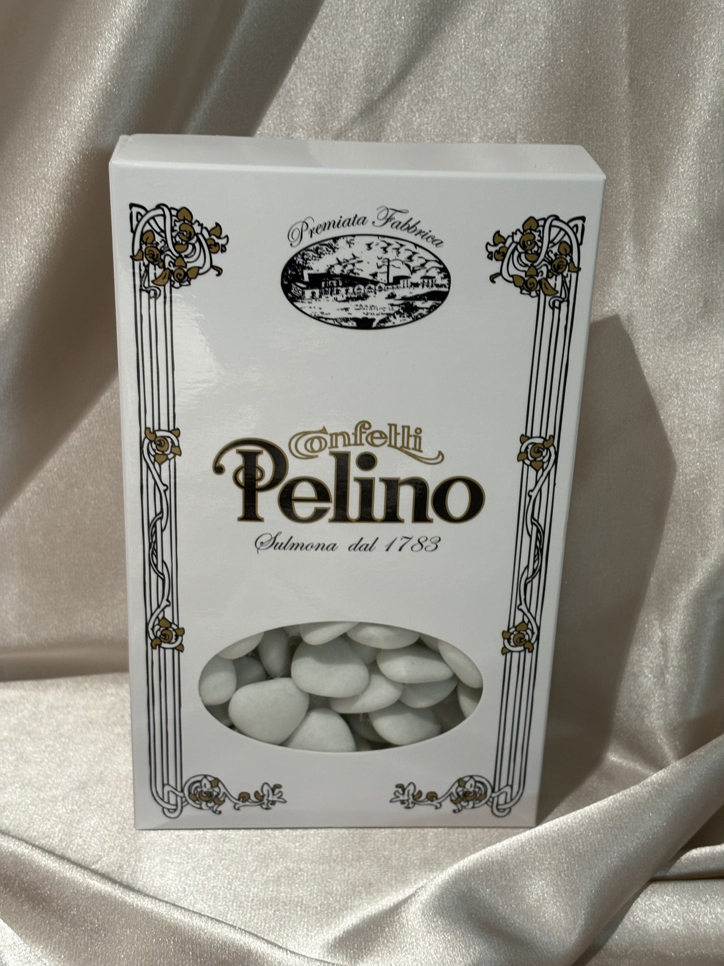 Cioccolato Forma Cuore Bianco (White Heart Shape Chocolate 300gr)