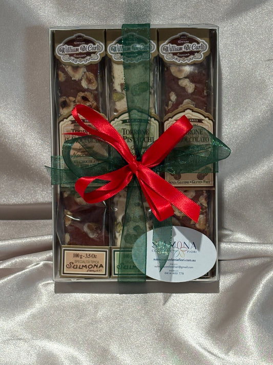 Christmas gift box (2 Torrone Cioccolato & 1 Torrone Bianco al Pistacchi)