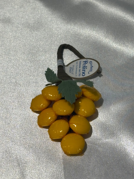 Grappolo Nuvoline (Bunch of White Grapes)