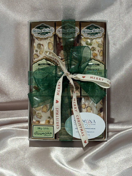 Christmas gift box (2 Torrone Bianco al Pistacchi & 1 Torrone Cioccolato)