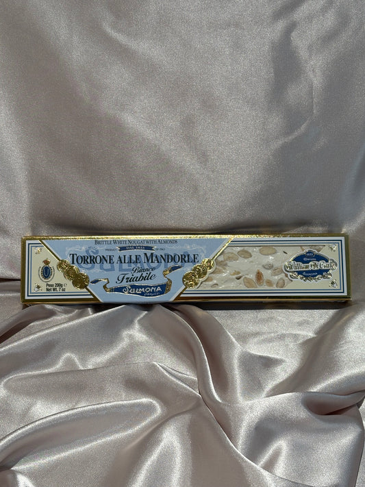 Torrone Bianco Friabile alle Mandorle (Crumbly White Almond Nougat)